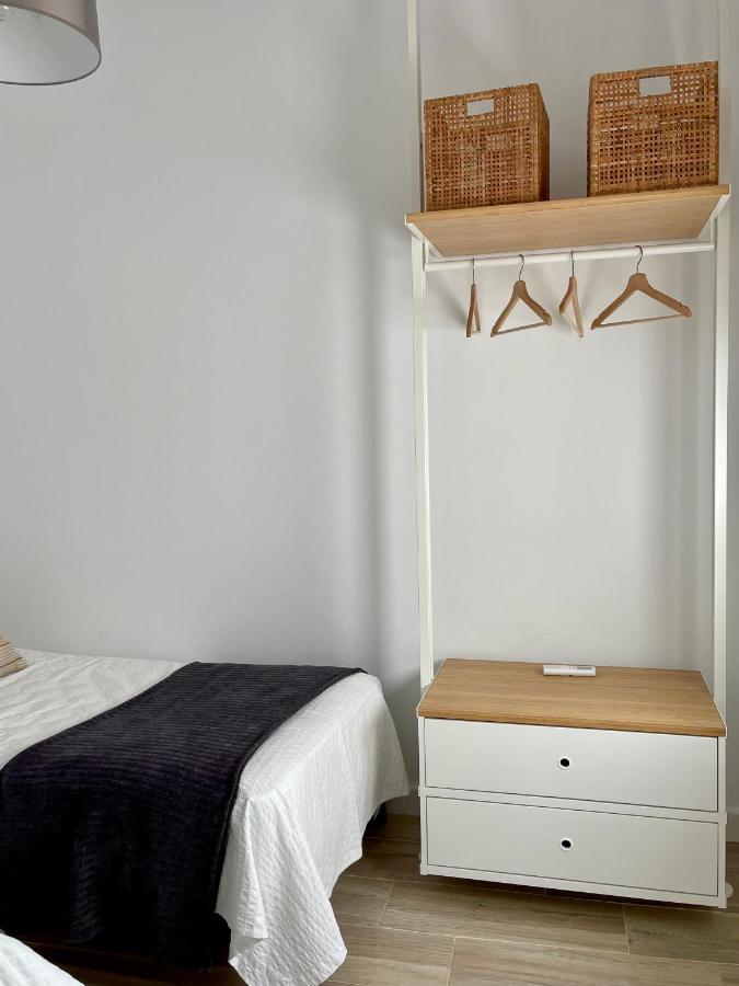 Apartamentos La Higuera 1 Rota Kültér fotó