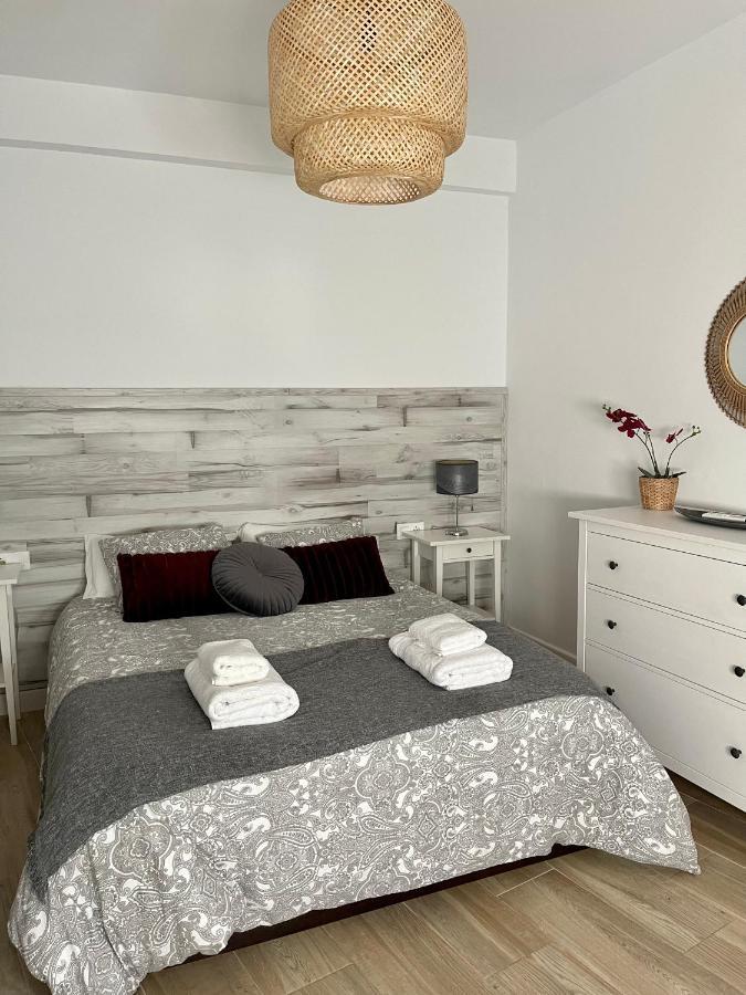 Apartamentos La Higuera 1 Rota Kültér fotó